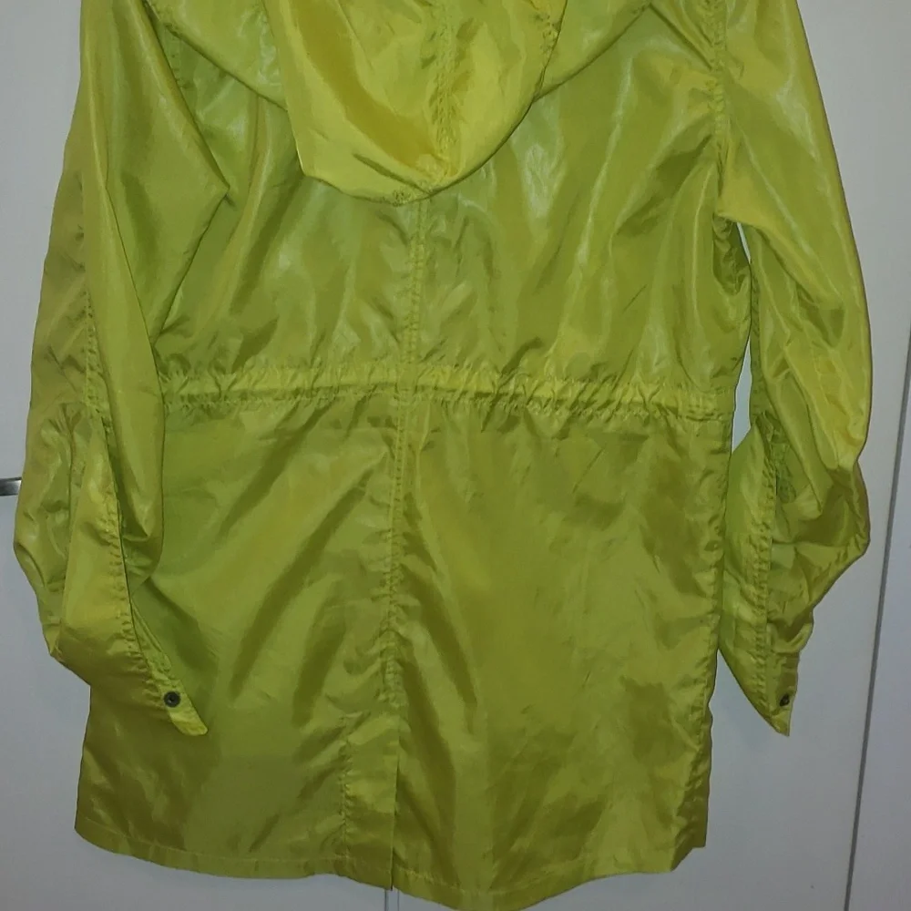 Jacket - Picture 3 of 3
